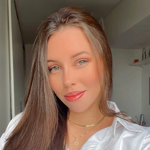 Giovana Bonelli — aluna do Técnico em Veterinária FAMESP
